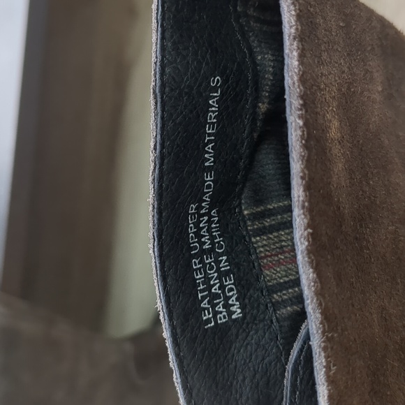 Born grey brown leather boots size 10m - Picture 7 of 7